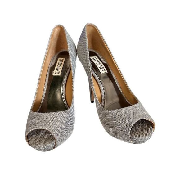 Badgley Mischka Women's Silver Peep Toe Stiletto Pumps Size 8M - Picture 1 of 9